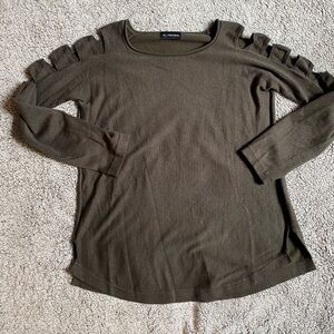 Olive Green Longsleeve Sweater with cutouts💕💕